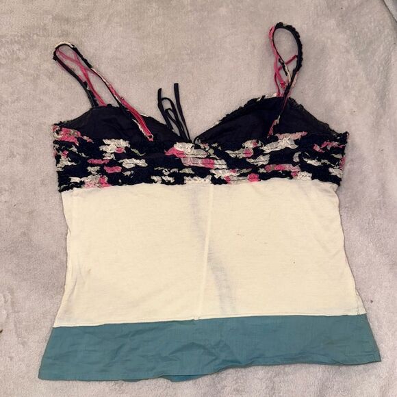 BCBG MAXAZRIA SIZE S TANK TOP - Picture 4 of 5